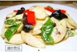 网红吃茭瓜,口感独特引网友热议